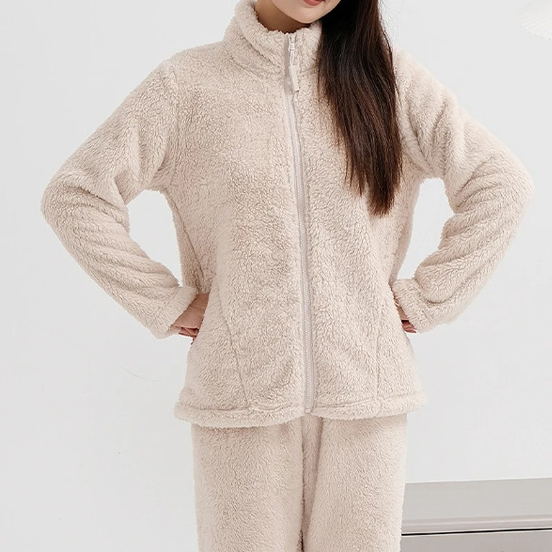 Geborun -  Damen Hausanzug – Wärmendes Fleece Set mit Reißverschluss